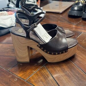 Zara Women's Dark Brown Platform Heels